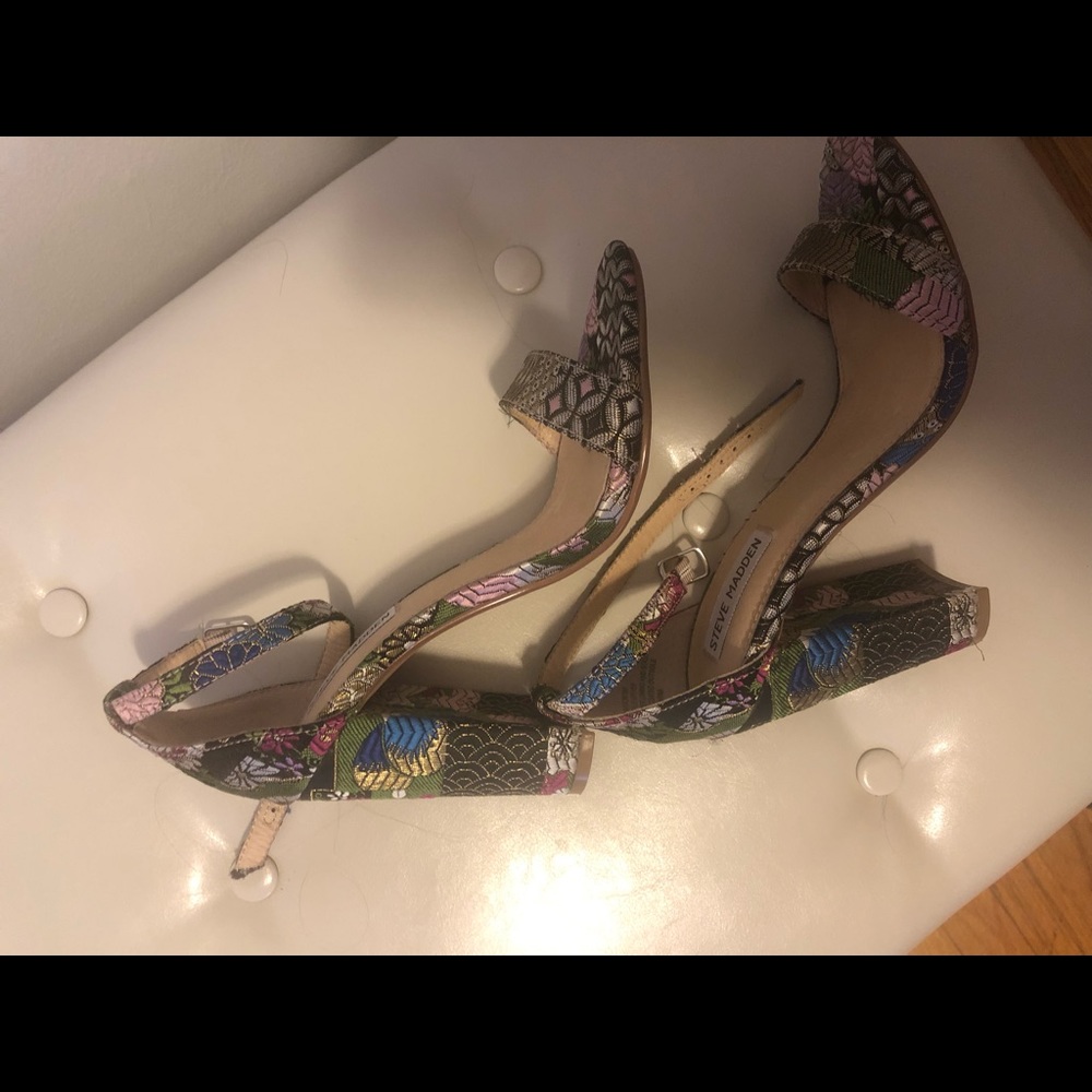 Steve Madden heels, Asian pattern , satin